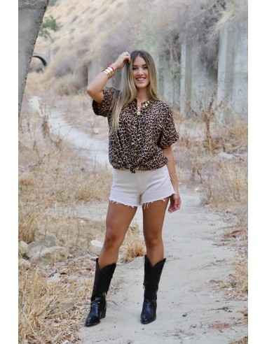 Blusa m/corta nudo leopardo