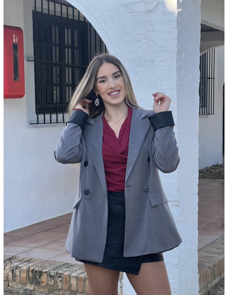 Blazer puño polipiel