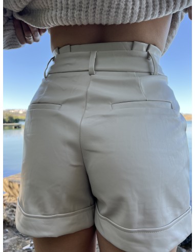 Short pinzas polipiel boton