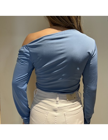 Body hombro caido detalle dorado